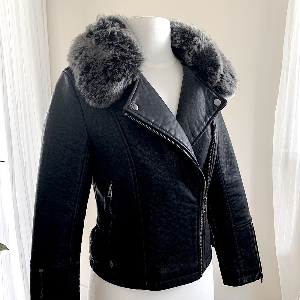 TOPSHOP Biker Pleather Jacket + Faux fur collar